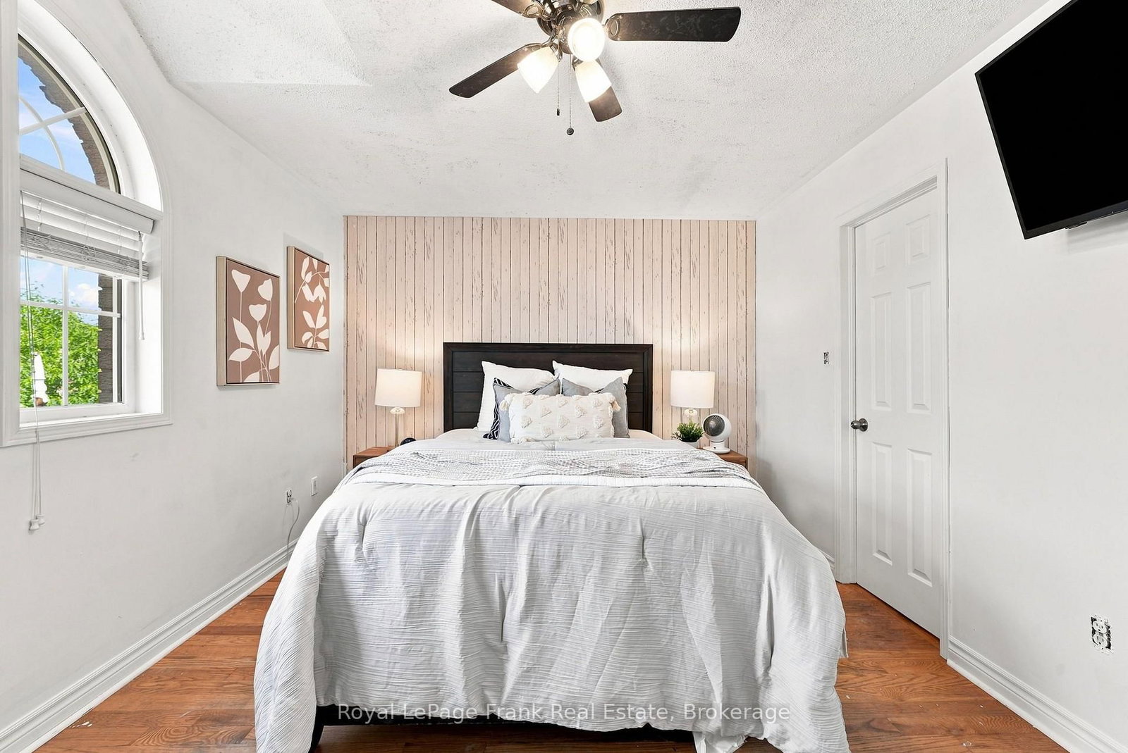 92 Tremount Street • Whitby, ON photo 23