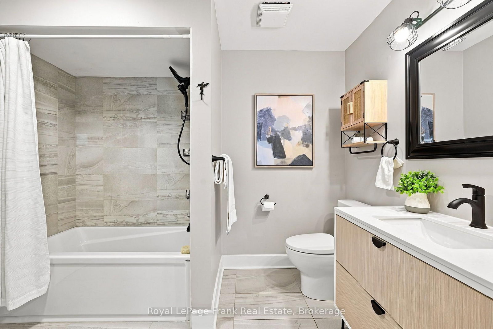 92 Tremount Street • Whitby, ON photo 26