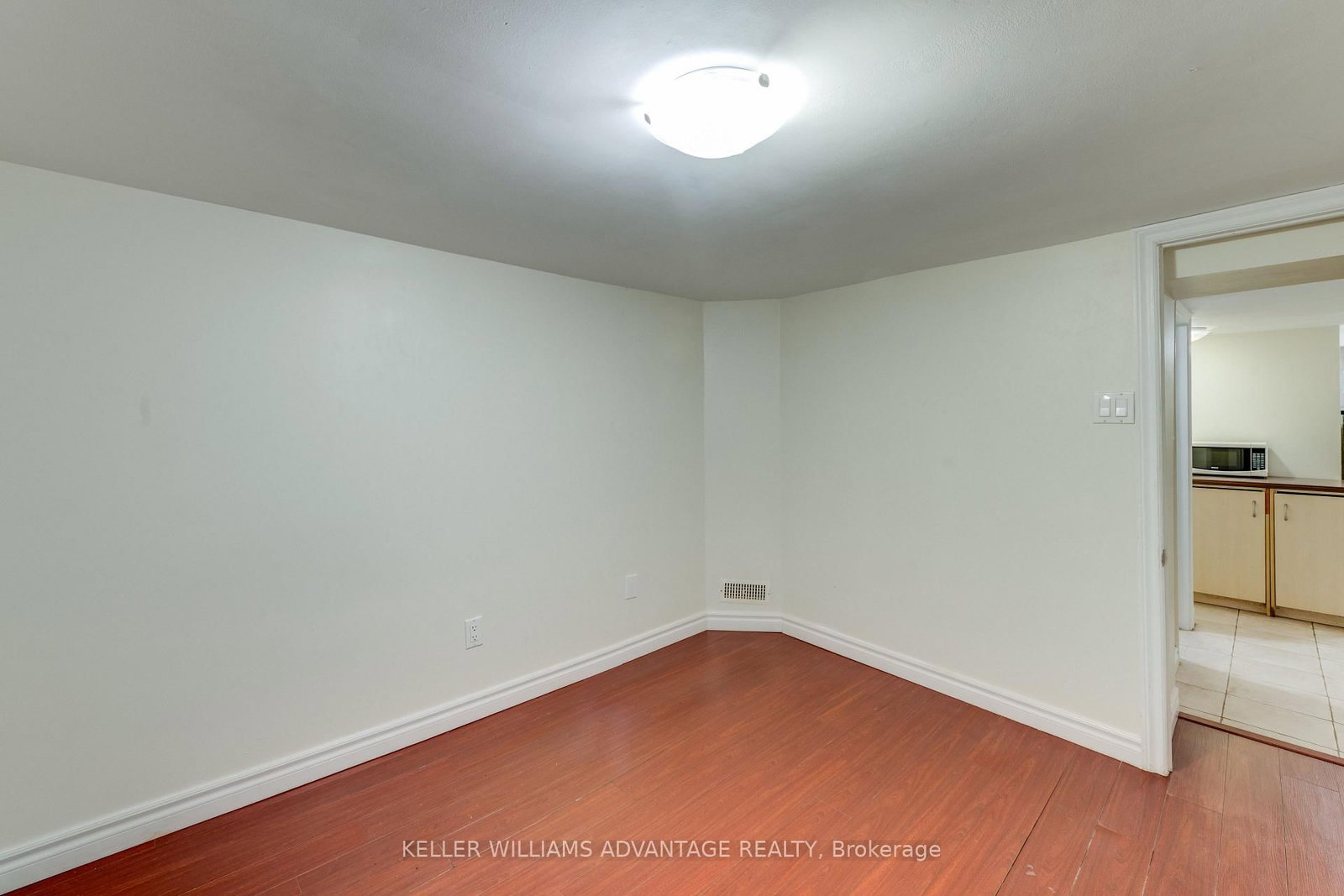 491 Jones Avenue • Toronto, ON photo 38