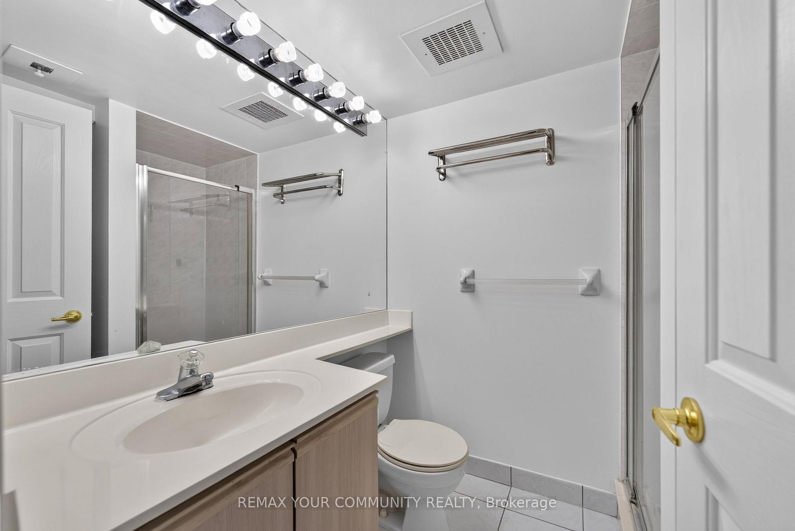 68 Corporate Drive • #1729 • Toronto, ON photo 10