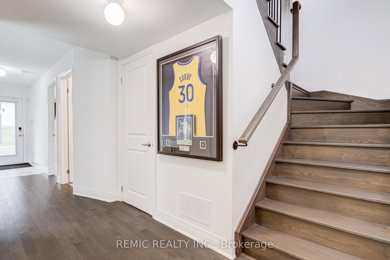 739 Port Darlington Road • Clarington, ON photo 11