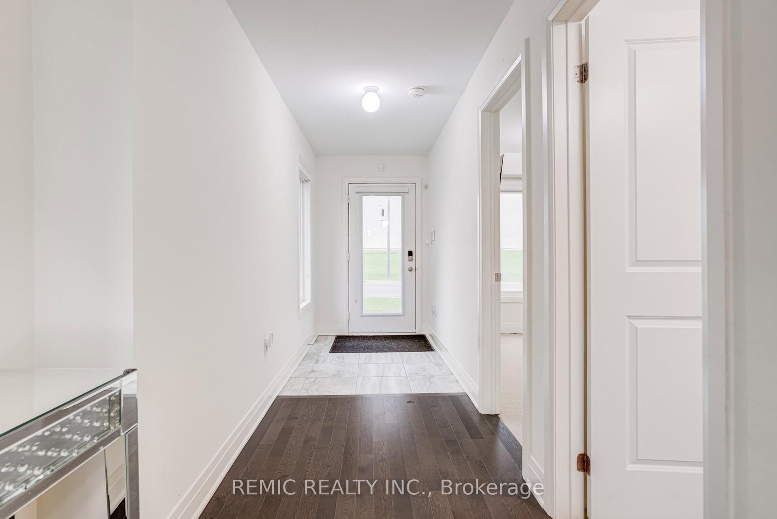 739 Port Darlington Road • Clarington, ON photo 4