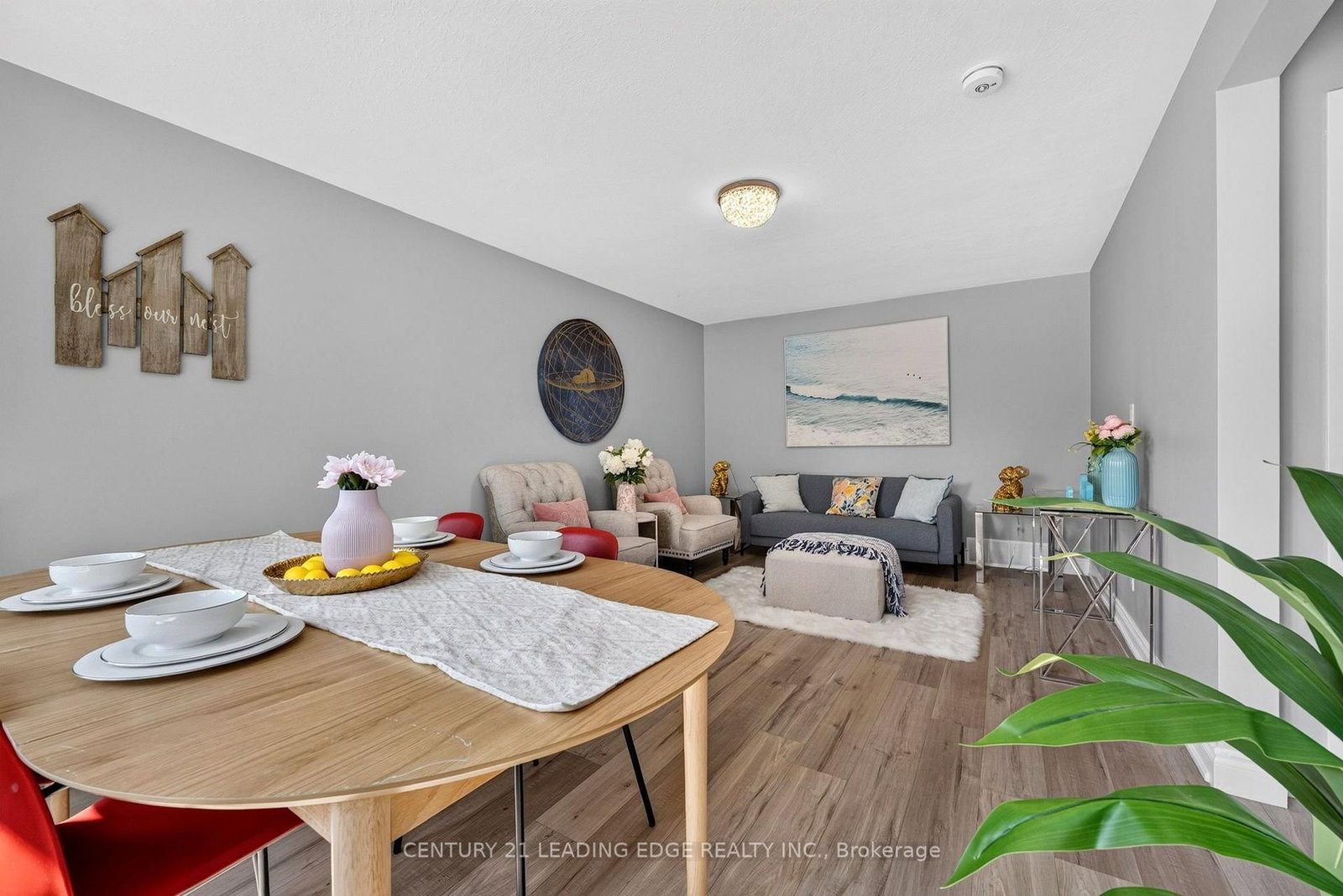 382 Fairlawn Street • Oshawa, ON photo 12