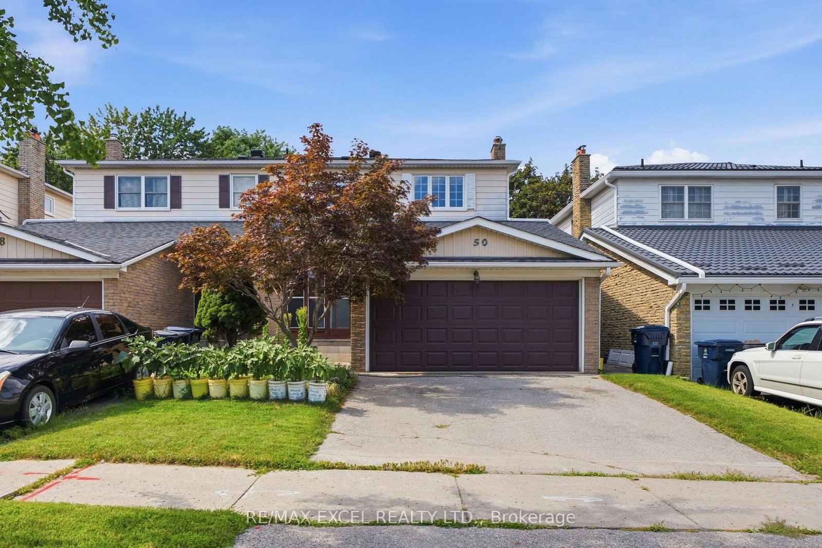 50 Shootfield Crescent • Toronto, ON photo 1