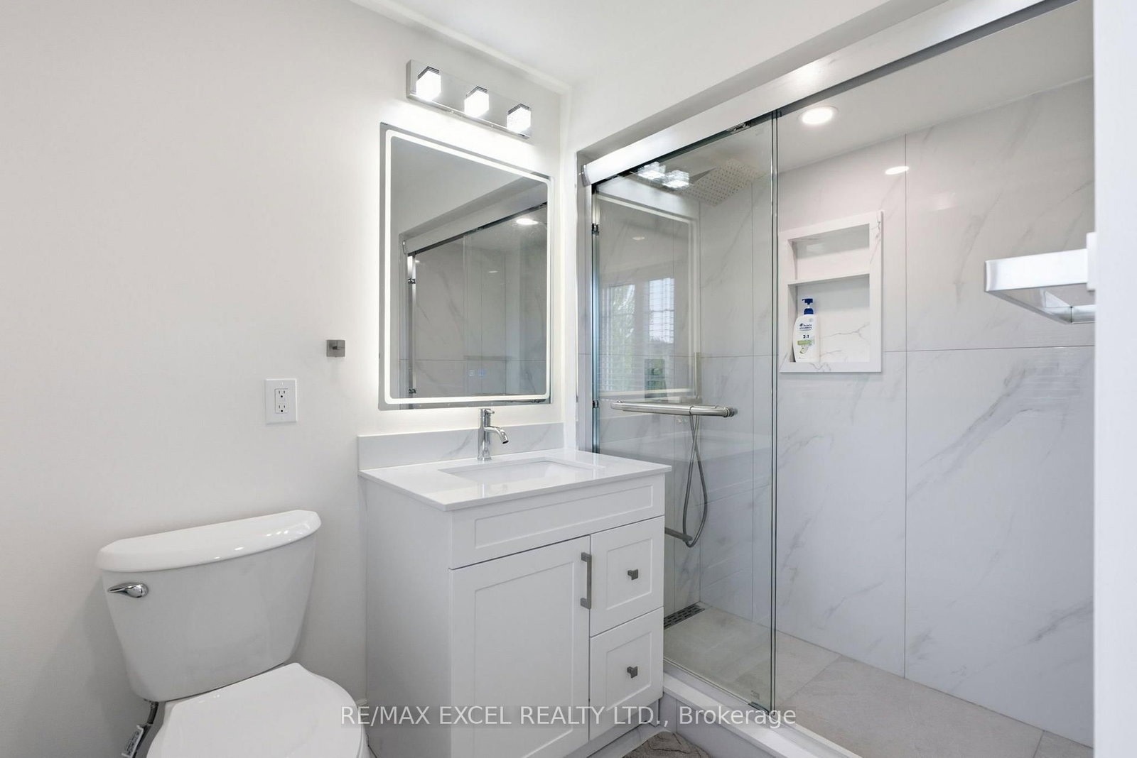50 Shootfield Crescent • Toronto, ON photo 20