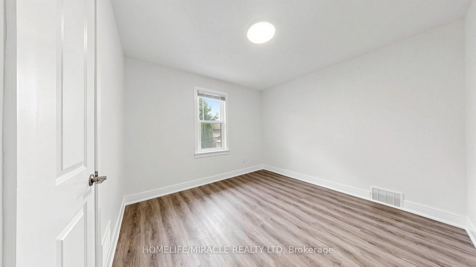 623 Olive Avenue • Oshawa, ON photo 21