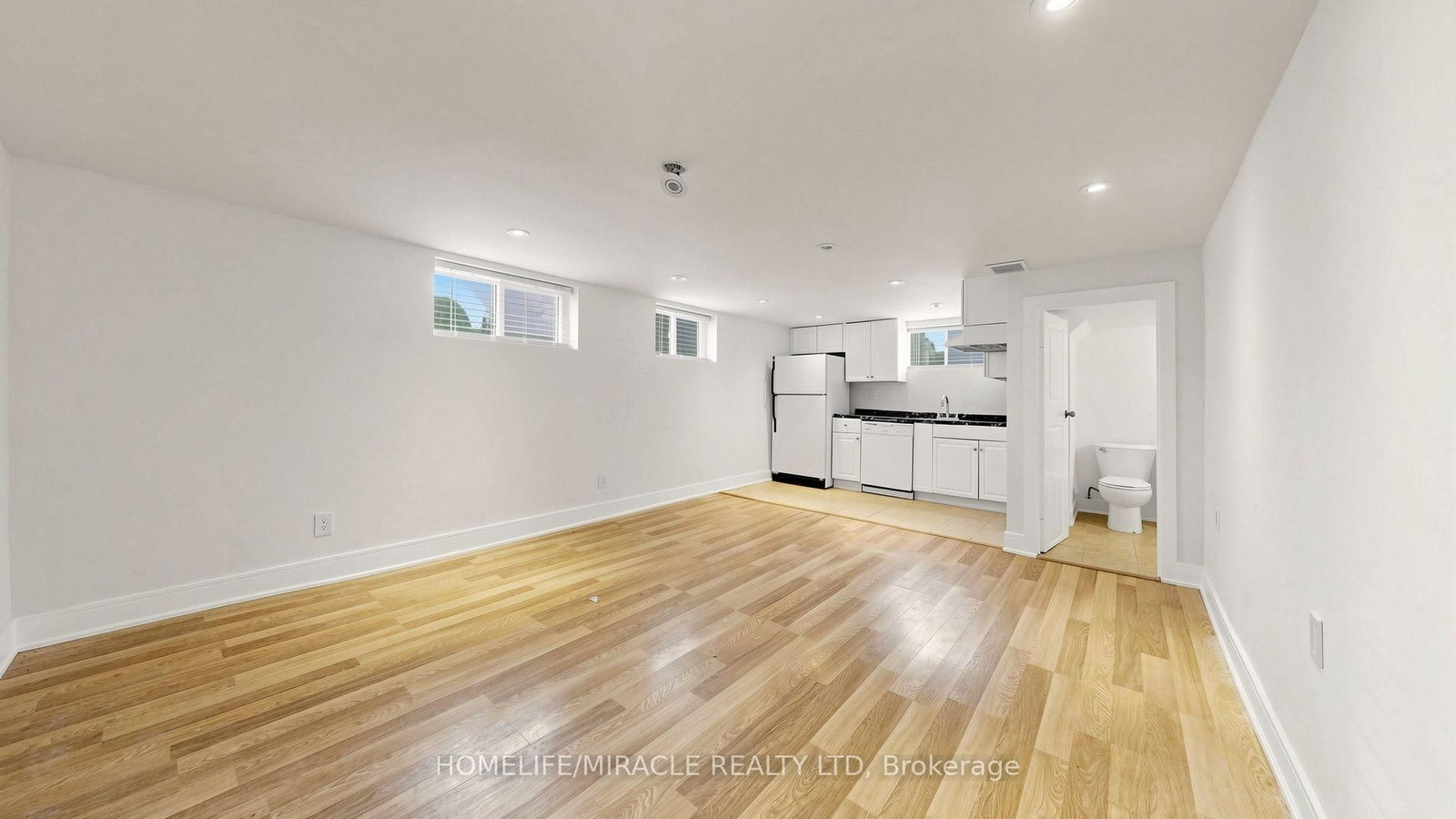 623 Olive Avenue • Oshawa, ON photo 28
