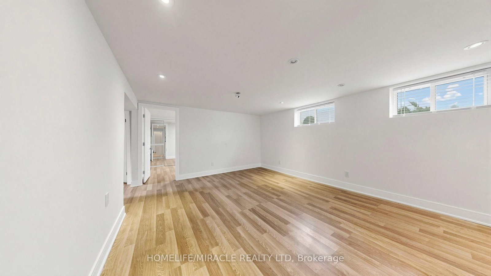 623 Olive Avenue • Oshawa, ON photo 30