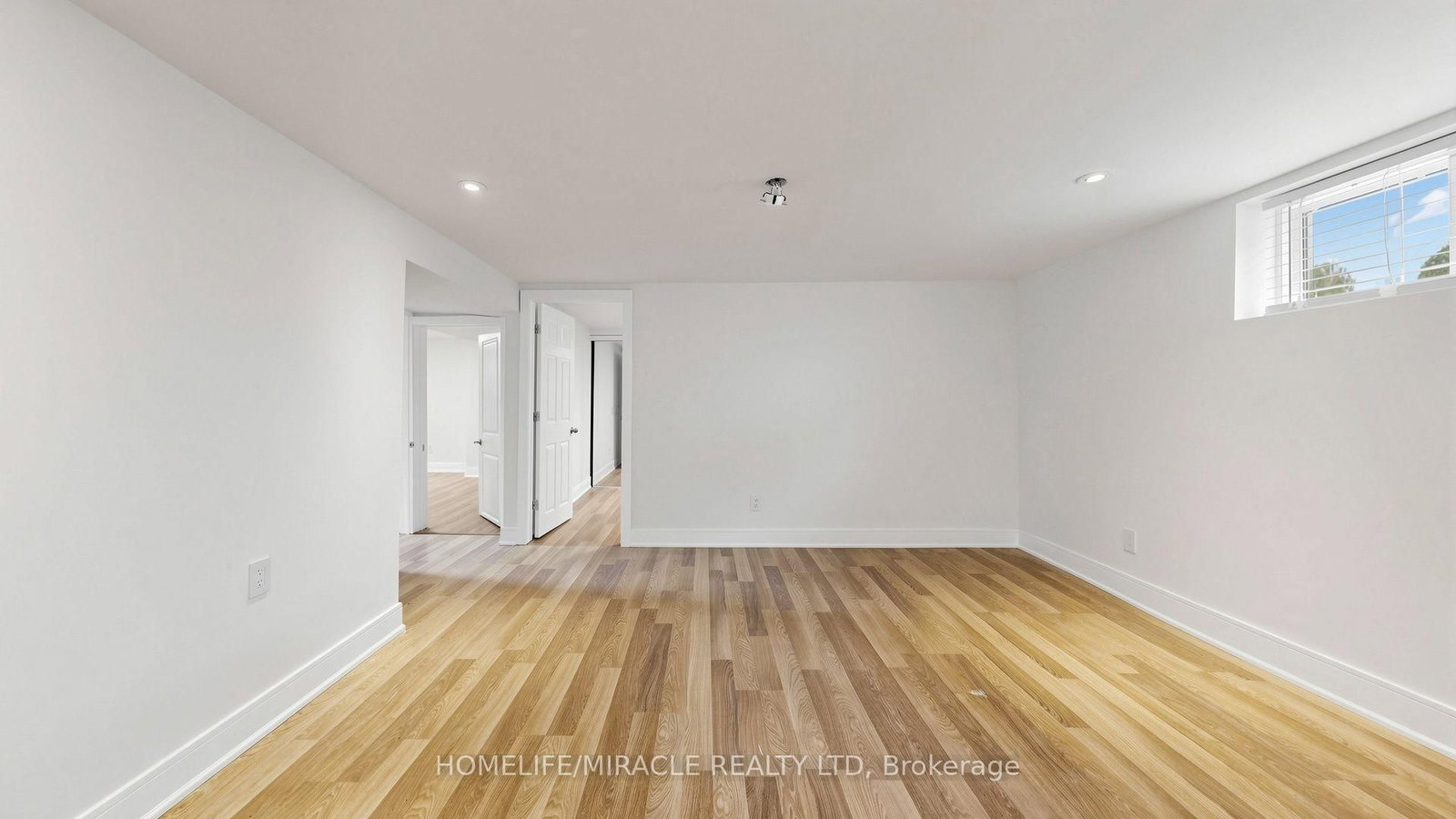 623 Olive Avenue • Oshawa, ON photo 32