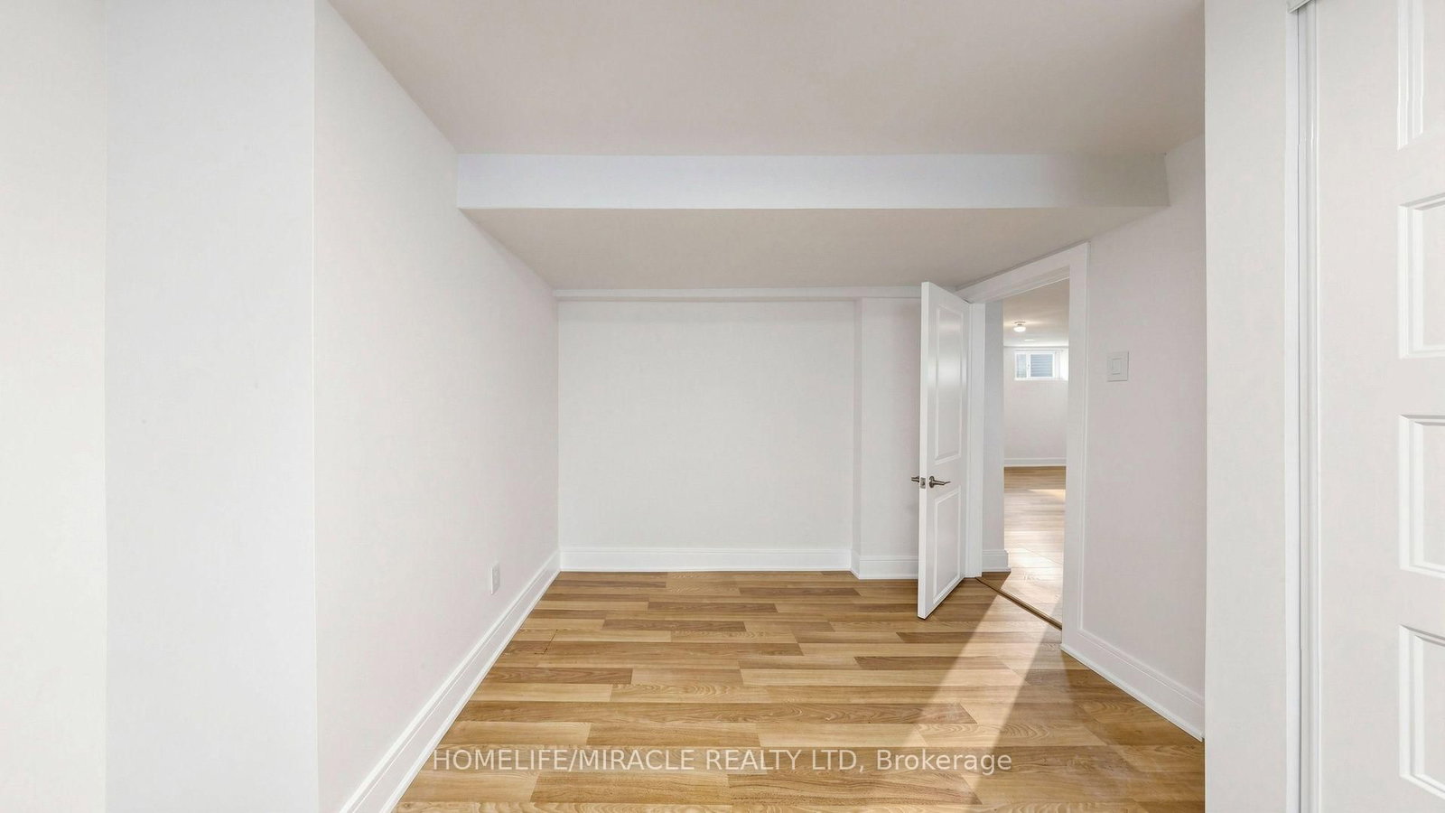 623 Olive Avenue • Oshawa, ON photo 39