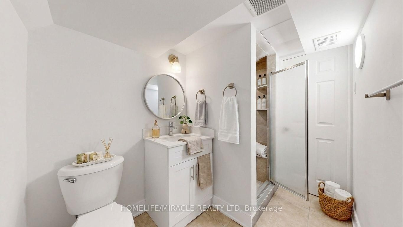 623 Olive Avenue • Oshawa, ON photo 46
