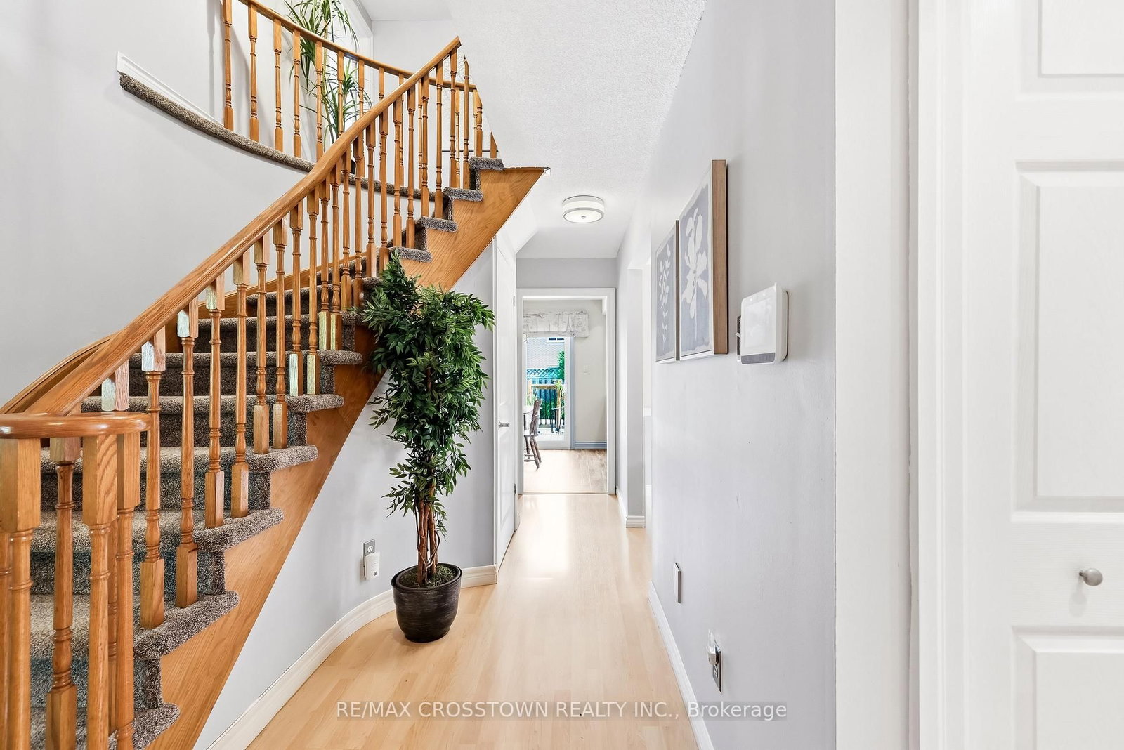 4 Martinet Street • Whitby, ON photo 11
