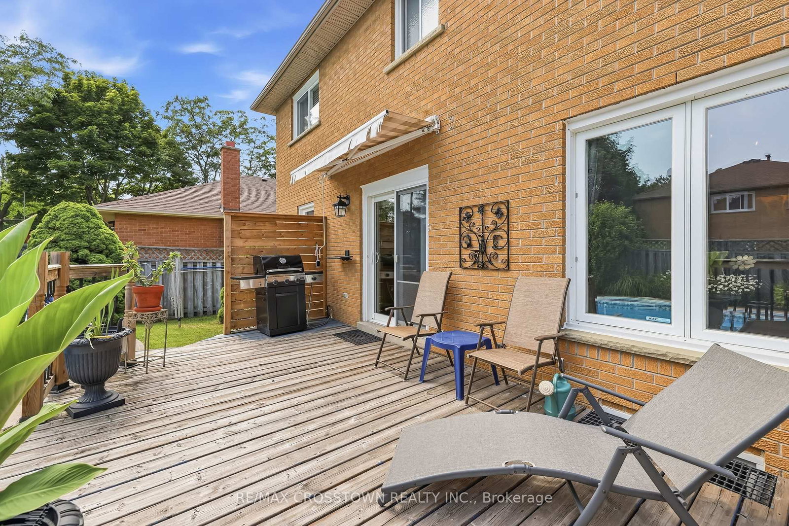 4 Martinet Street • Whitby, ON photo 40