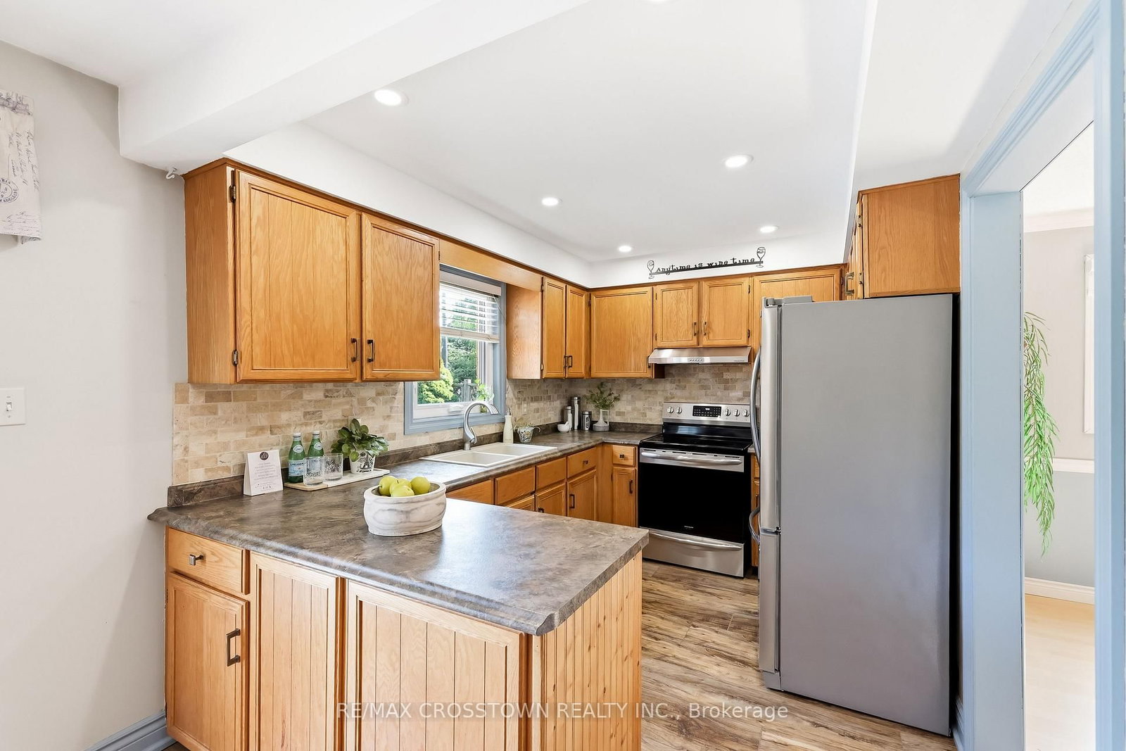 4 Martinet Street • Whitby, ON photo 50