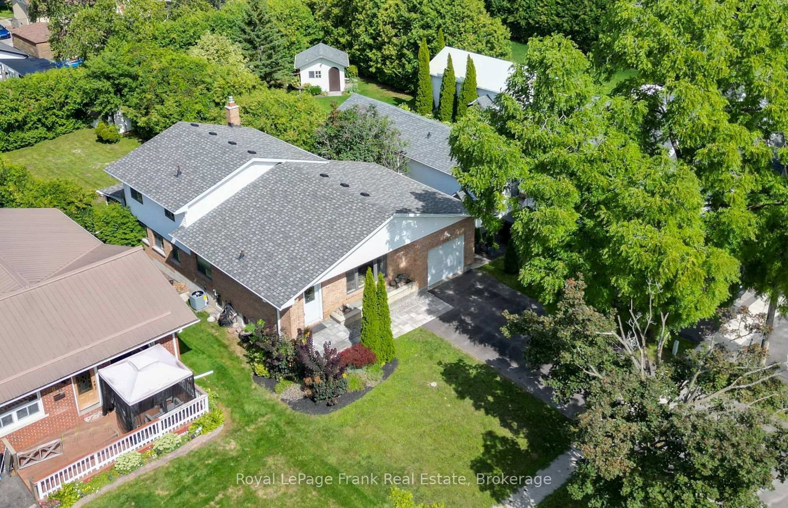 82 Union Avenue • Scugog, ON photo 4