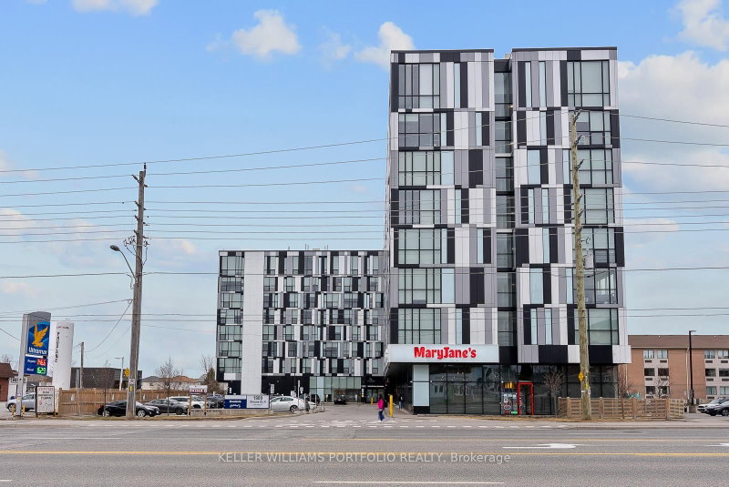 310 - 1900 Simcoe Street N