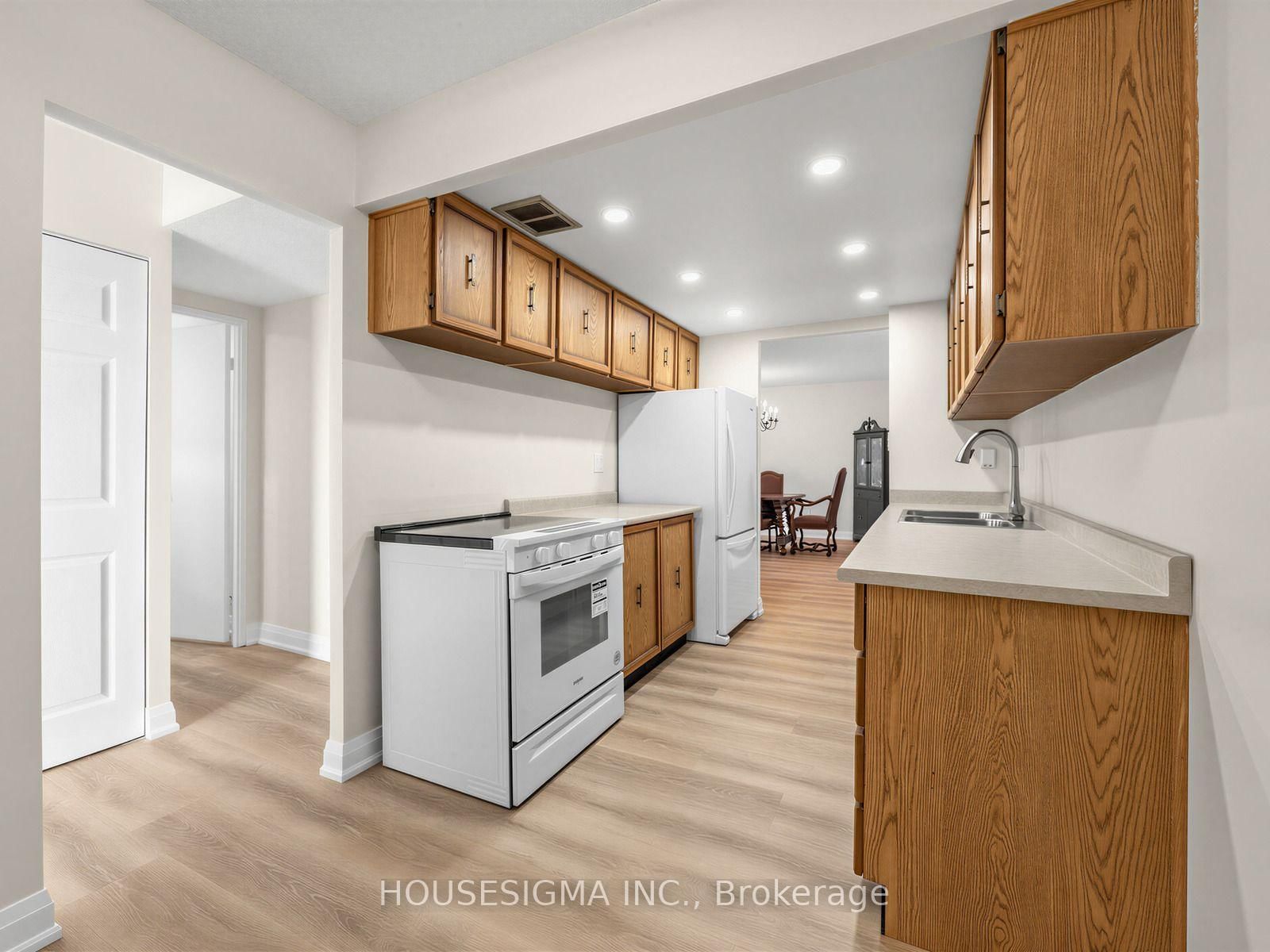 3151 Bridletowne Circle • #2307 • Toronto, ON photo 18