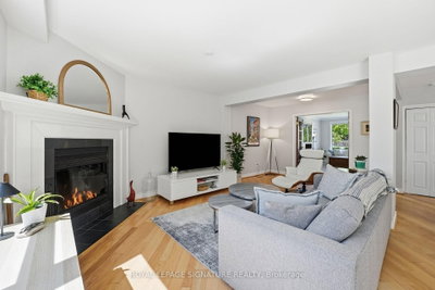48 Tower Drive, Toronto, ON, photo 2