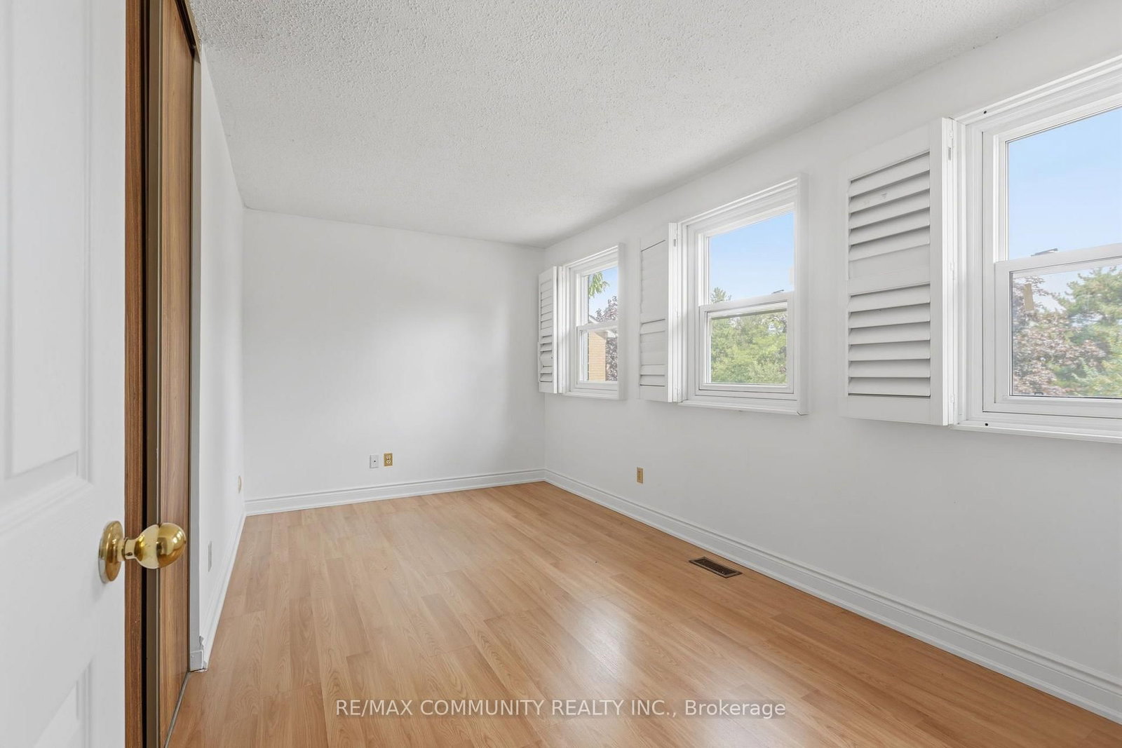 1524 Amberlea Road S • Pickering, ON photo 23