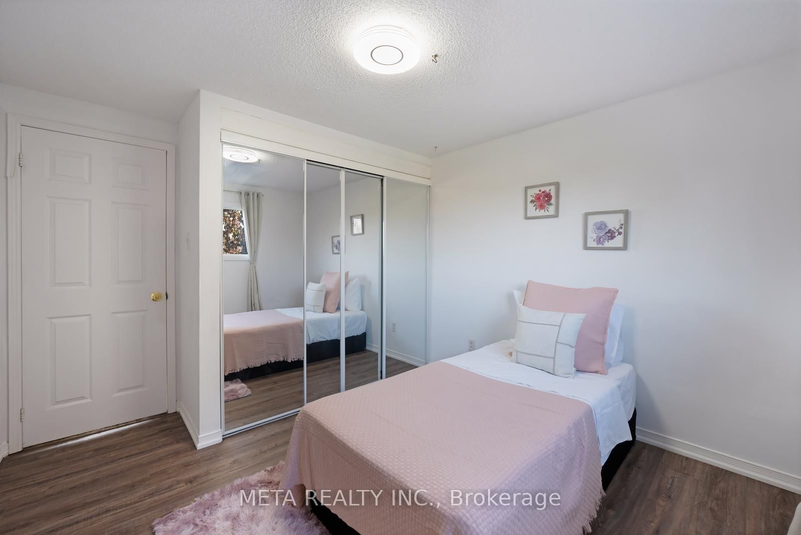 33 Heaver Drive • Whitby, ON photo 17