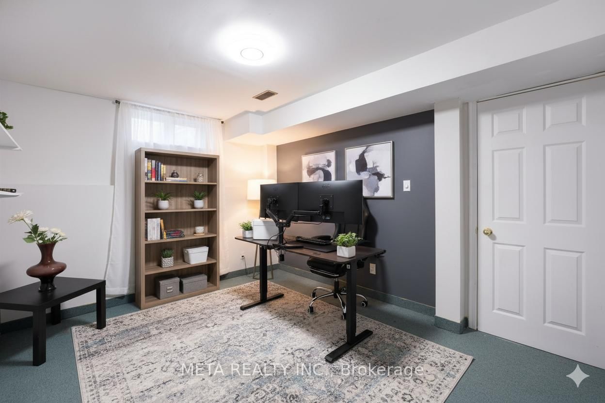 33 Heaver Drive • Whitby, ON photo 27