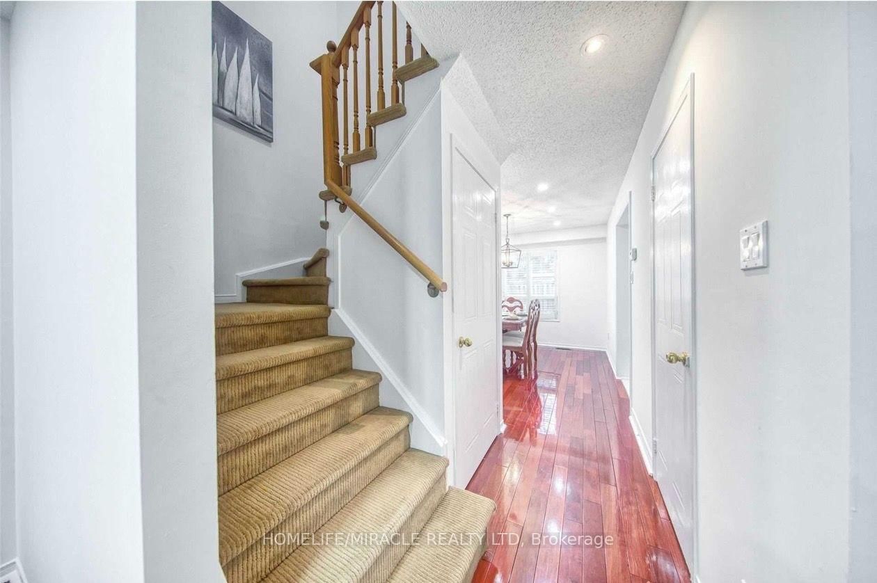 6 Adams Park Gate, Toronto, view 19