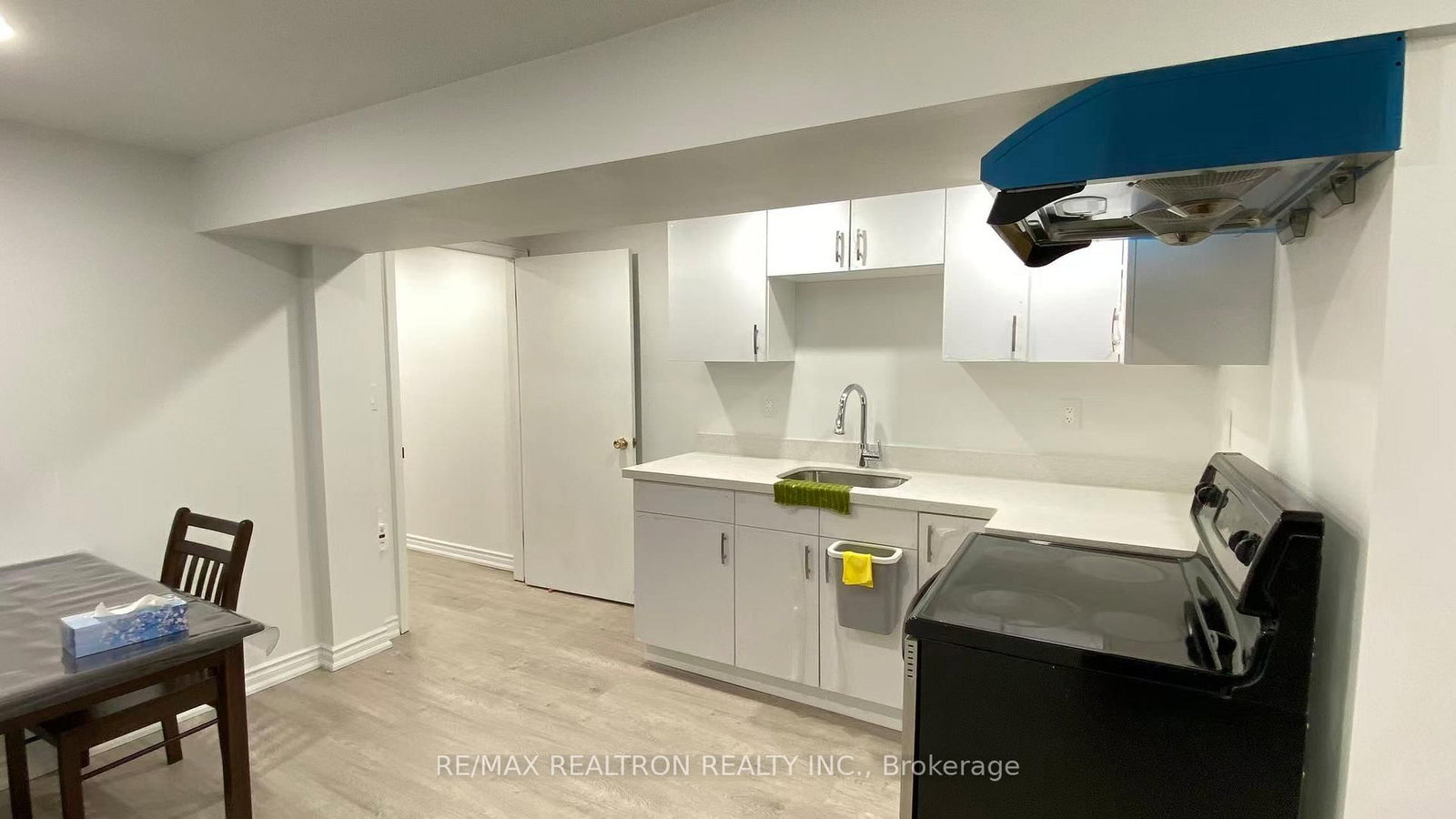 BSMT - 6 Cudham Drive, Toronto 3