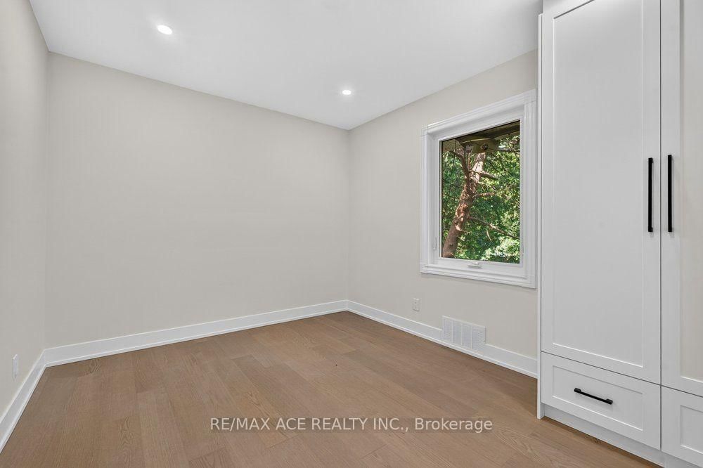 11 Faircroft Boulevard • Toronto, ON photo 30
