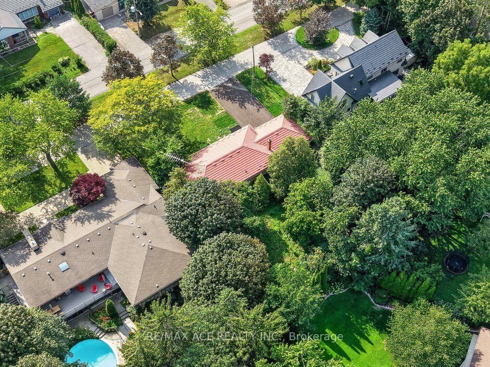 11 Faircroft Boulevard • Toronto, ON photo 46