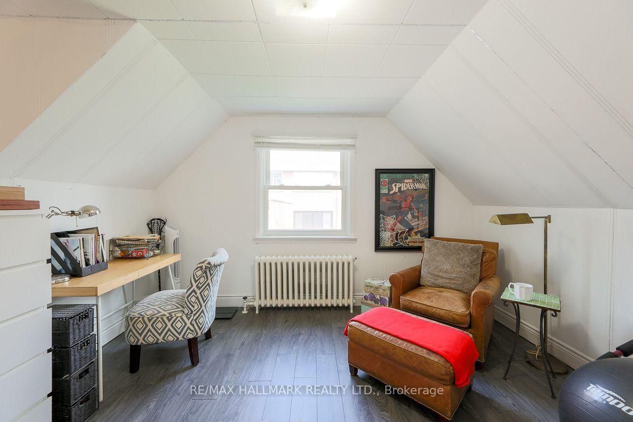 110 Lakeside Avenue • Toronto, ON photo 15