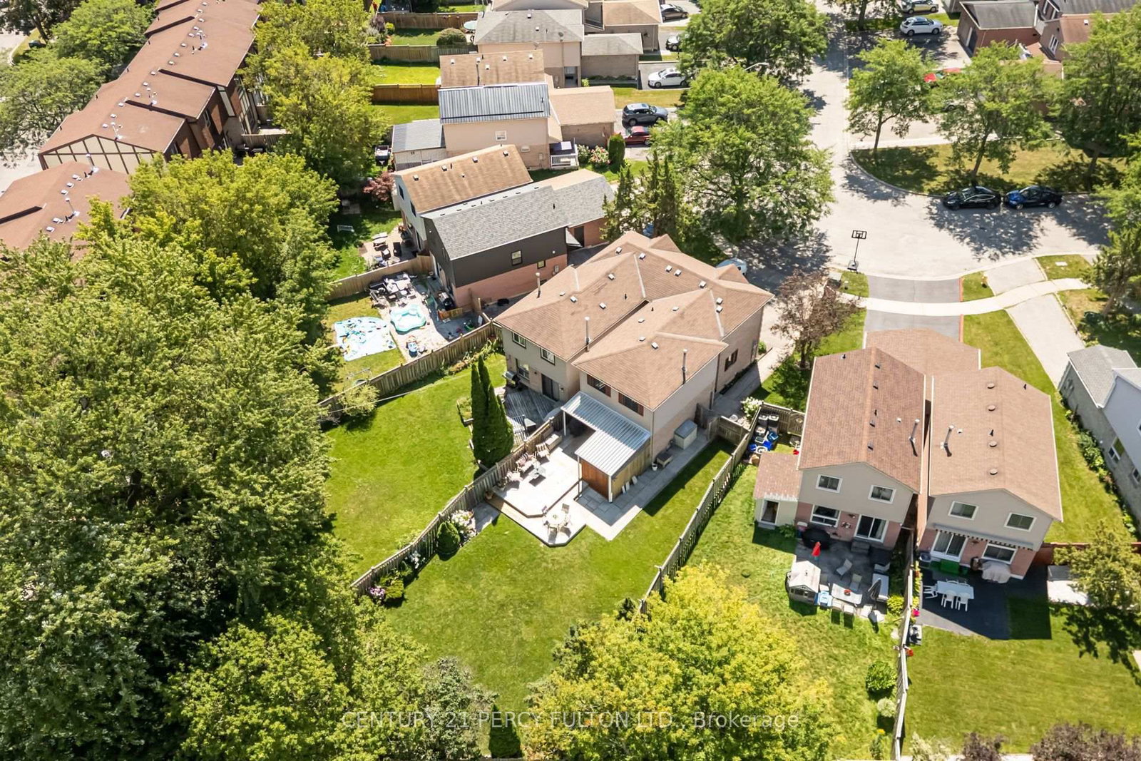 1391 Anton Square • Pickering, ON photo 1