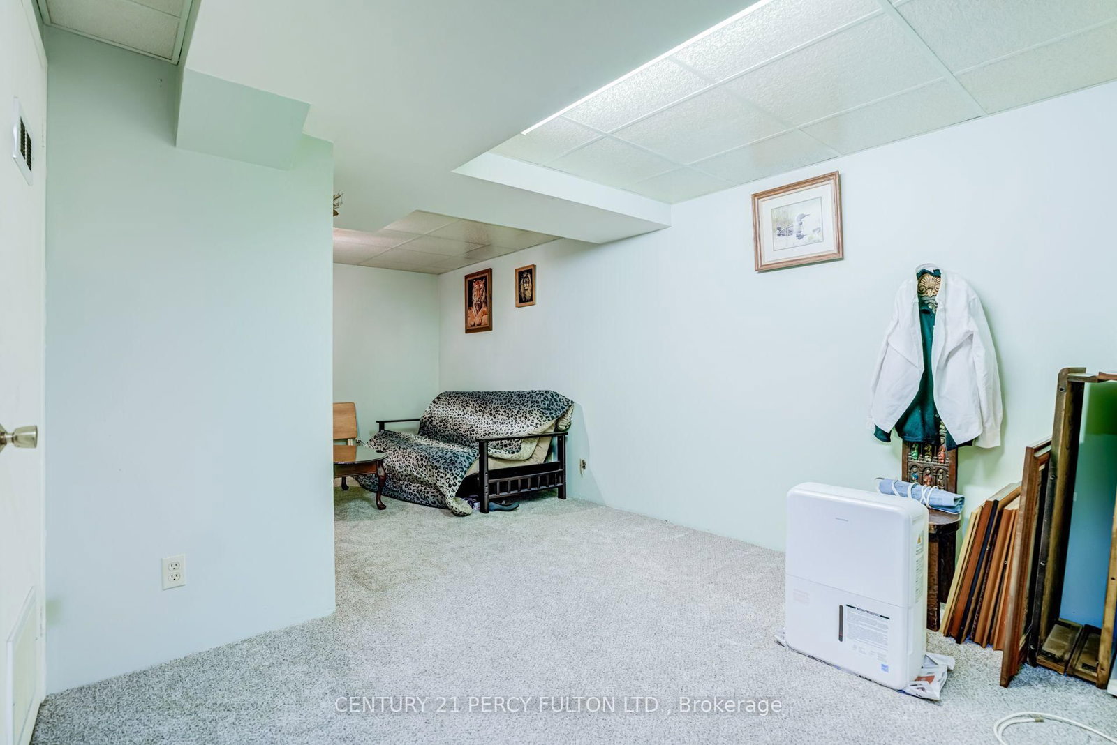 1391 Anton Square • Pickering, ON photo 28