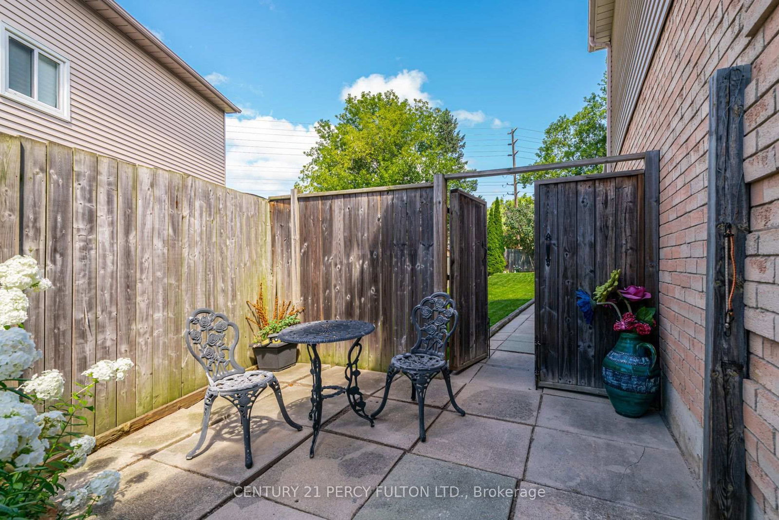 1391 Anton Square • Pickering, ON photo 39