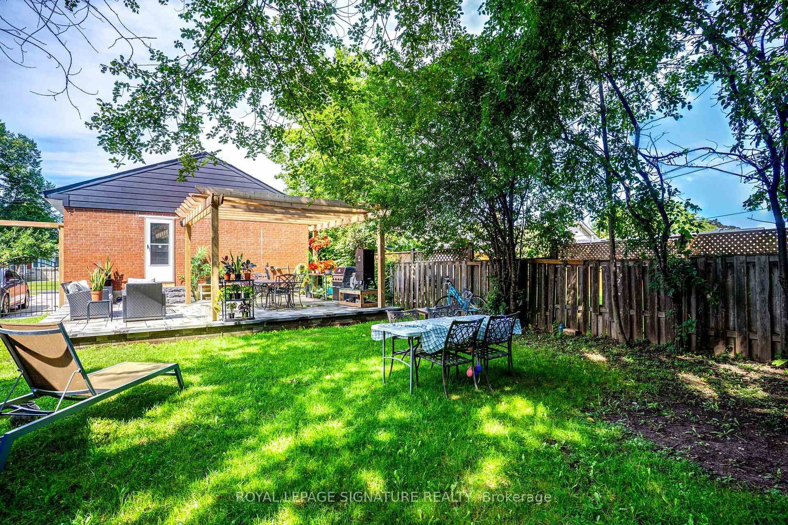 23 Denham Road • Toronto, ON photo 38