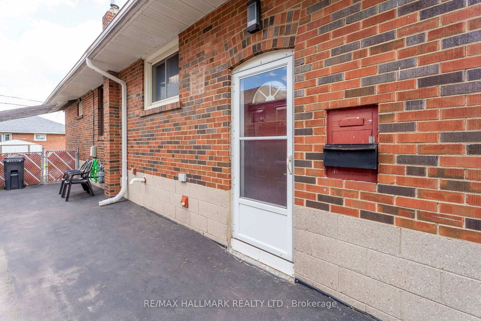 1557 Pharmacy Avenue • Toronto, ON photo 16