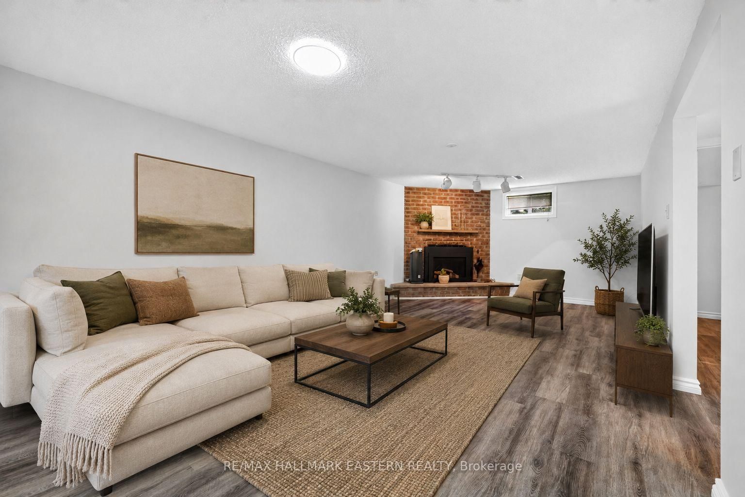 529 Seville Street • Oshawa, ON photo 25