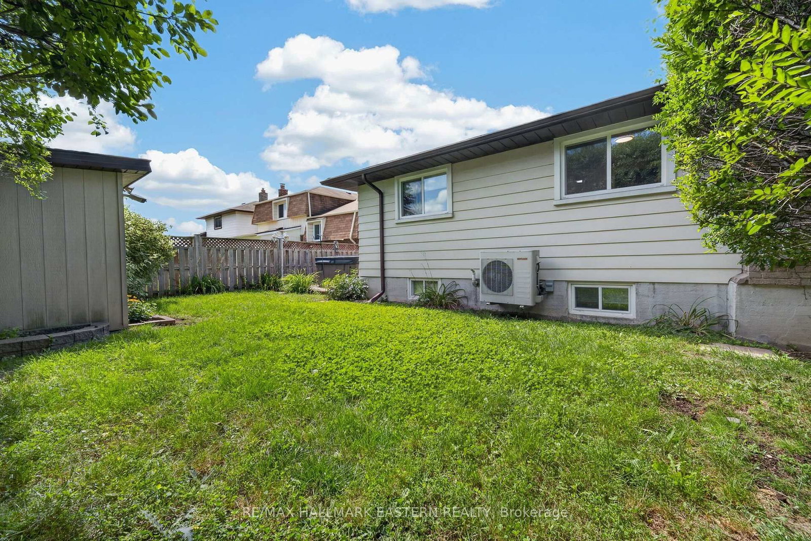 529 Seville Street • Oshawa, ON photo 37