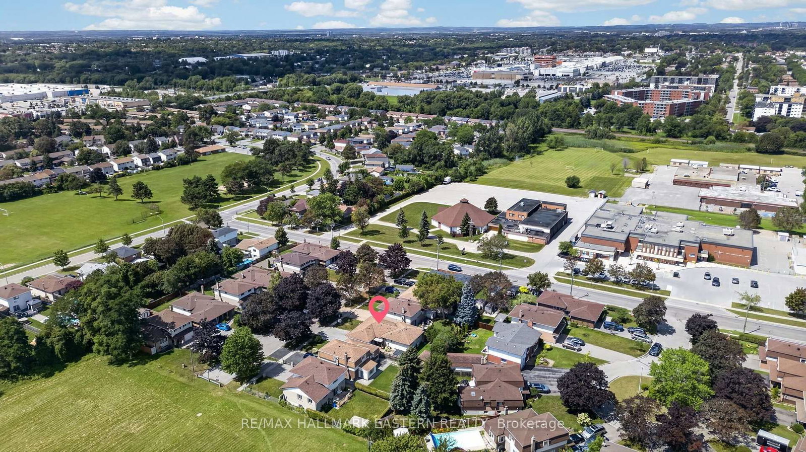529 Seville Street • Oshawa, ON photo 43