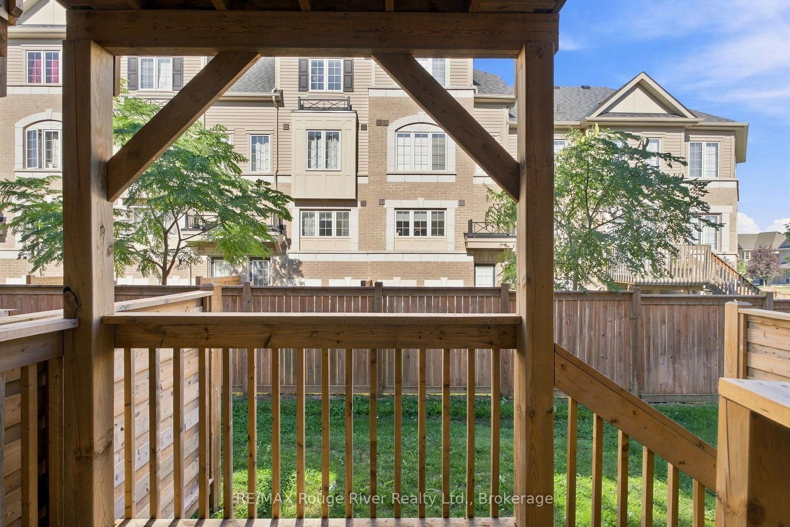 2607 Magdalen Path W • Oshawa, ON photo 46