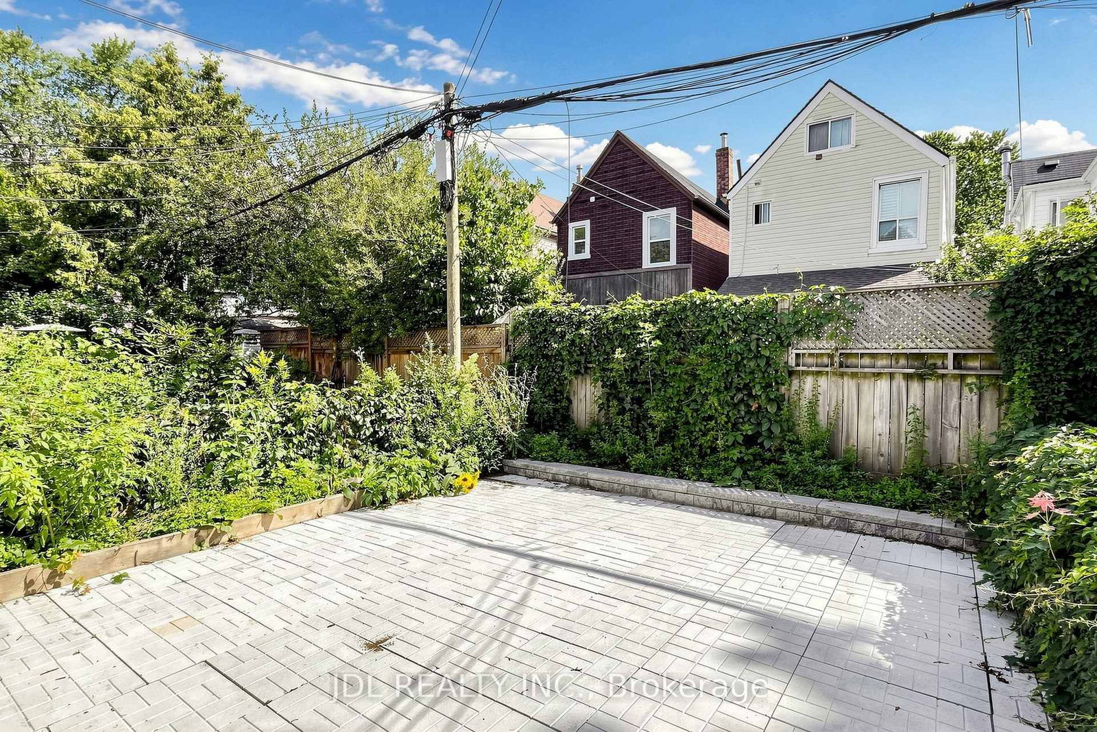 831 Pape Avenue • Toronto, ON photo 35