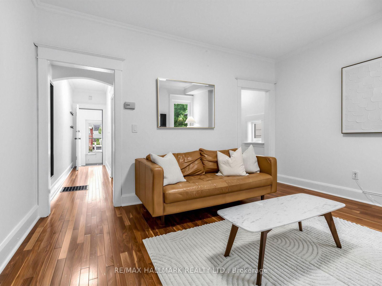 147 Chisholm Avenue • Toronto, ON photo 11