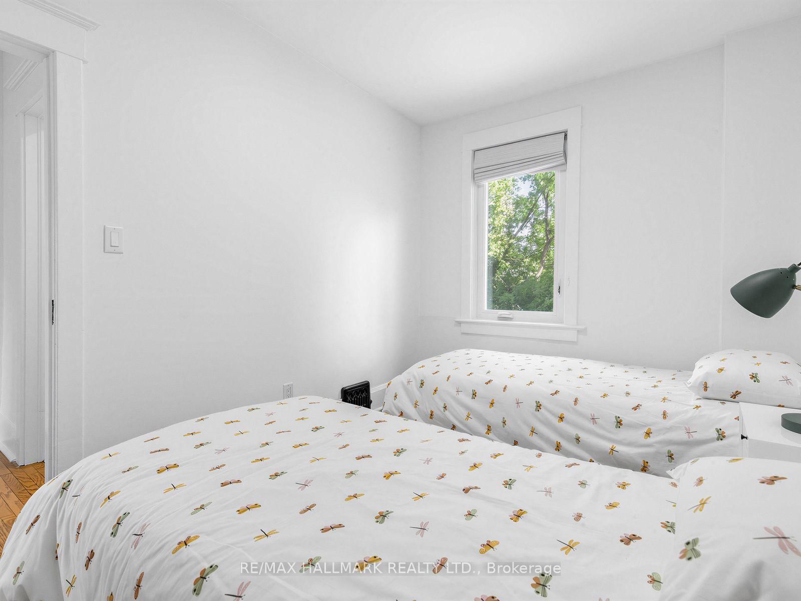 147 Chisholm Avenue • Toronto, ON photo 18