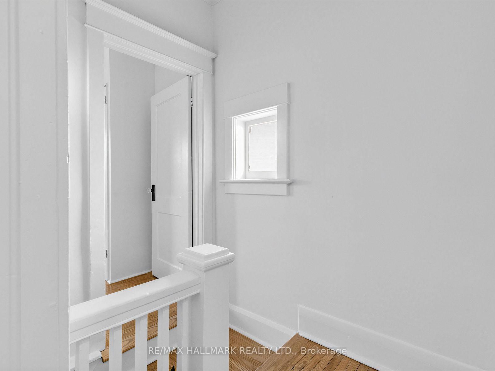 147 Chisholm Avenue • Toronto, ON photo 20
