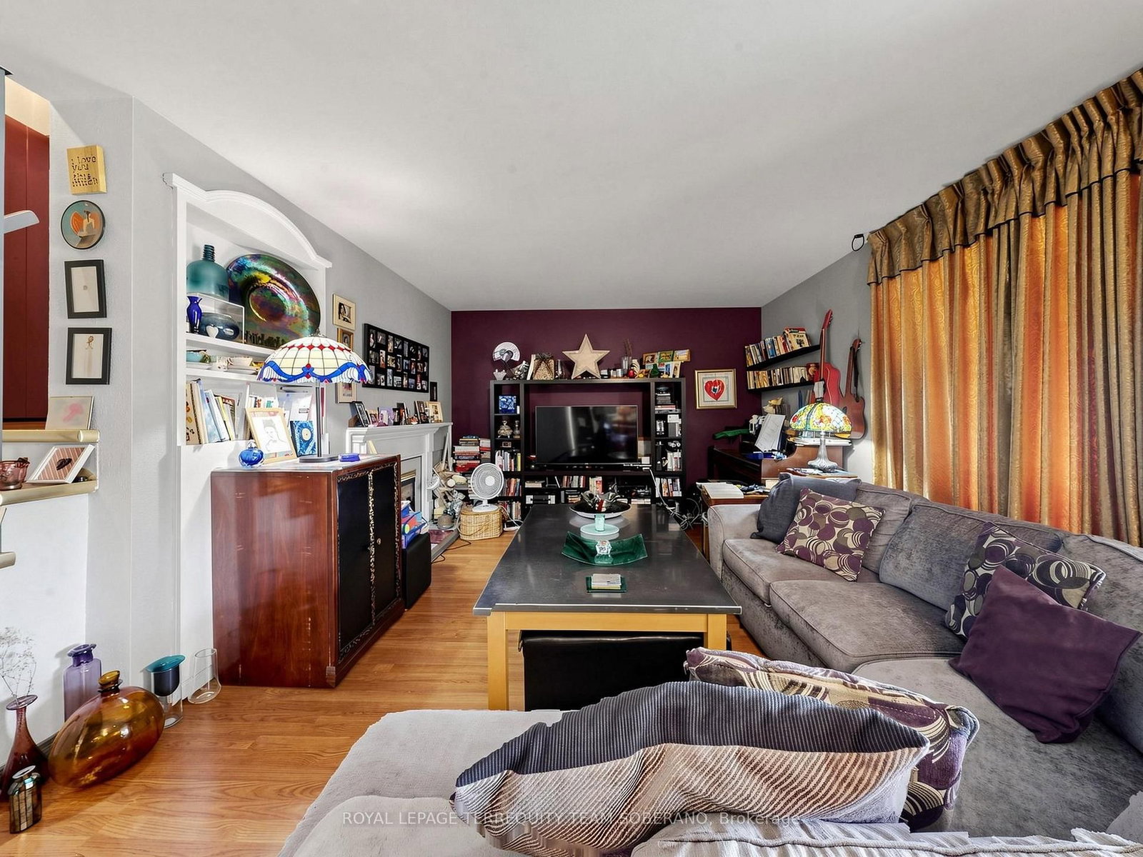 14 Rosswood Crescent • Toronto, ON photo 10