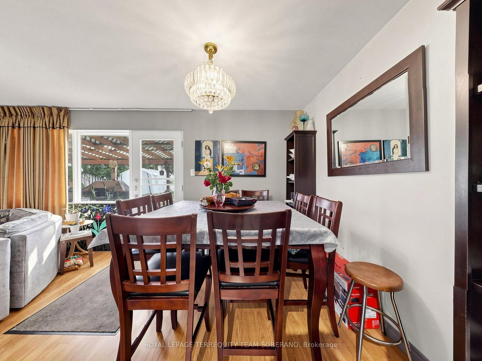 14 Rosswood Crescent • Toronto, ON photo 17