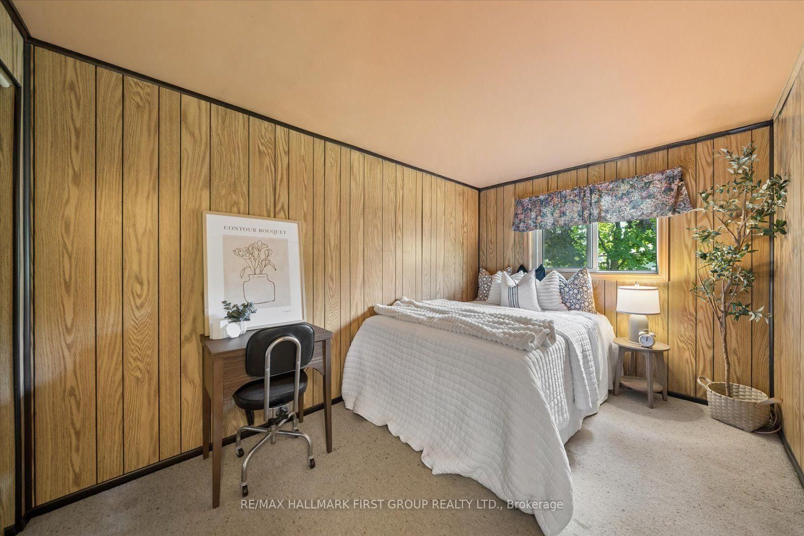 13 Lawrie Road • Ajax, ON photo 17