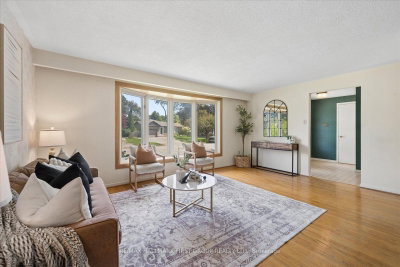 13 Lawrie Road • Ajax, ON photo 5