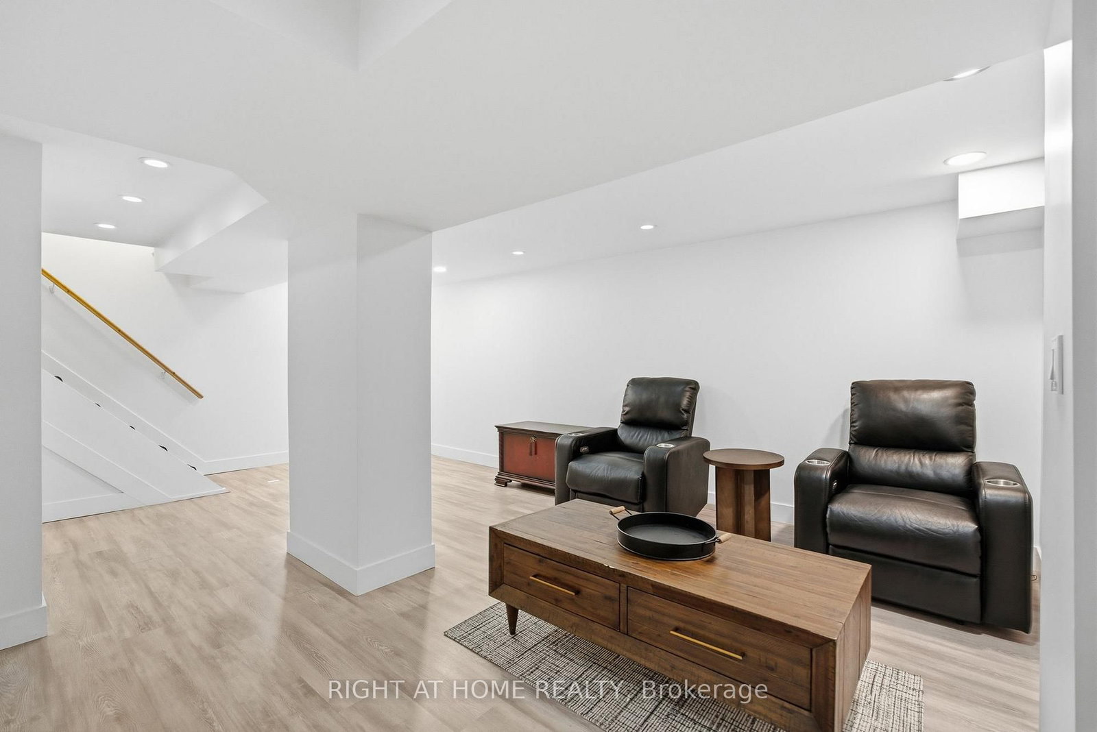 494 Donlands Avenue • Toronto, ON photo 26