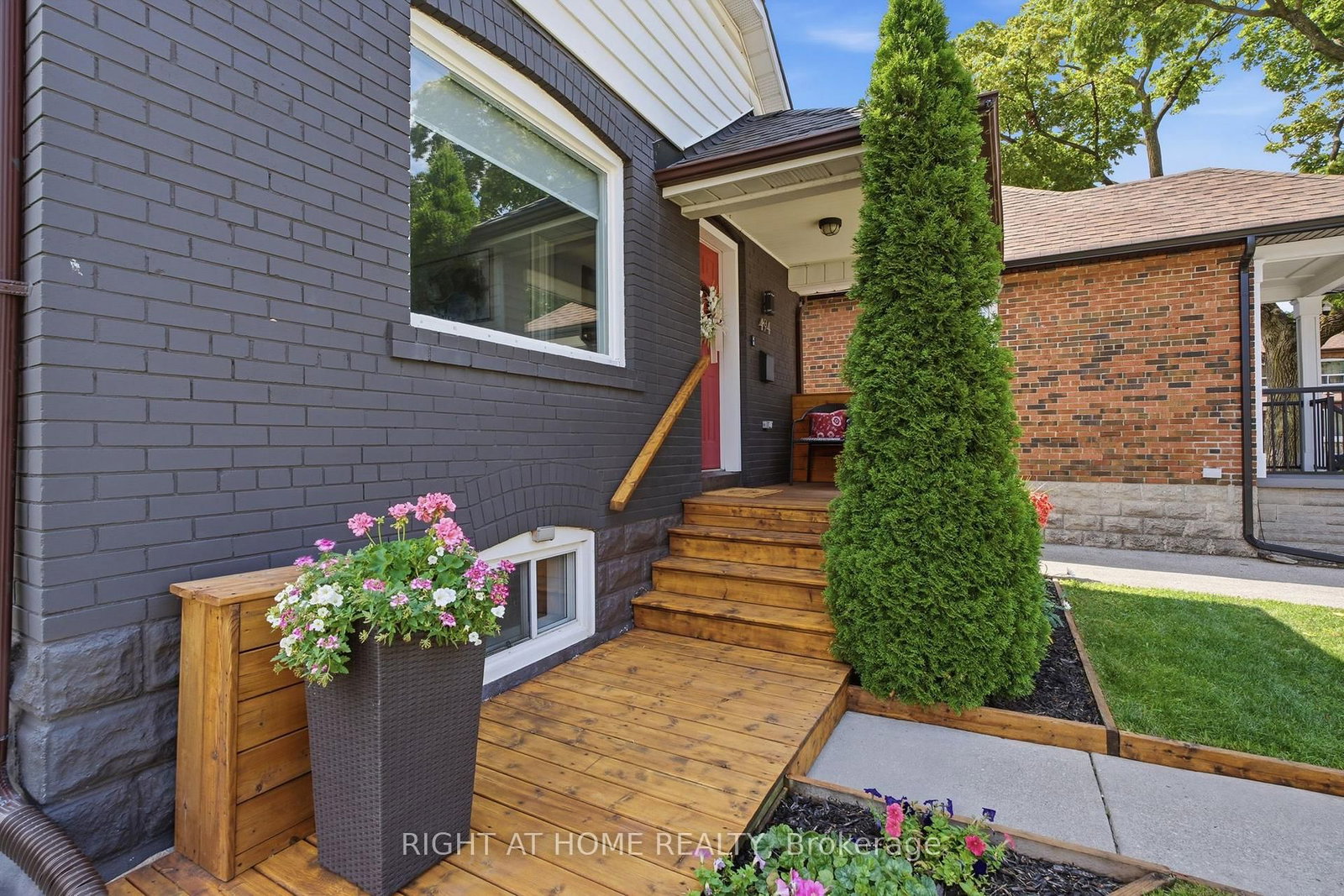 494 Donlands Avenue • Toronto, ON photo 4