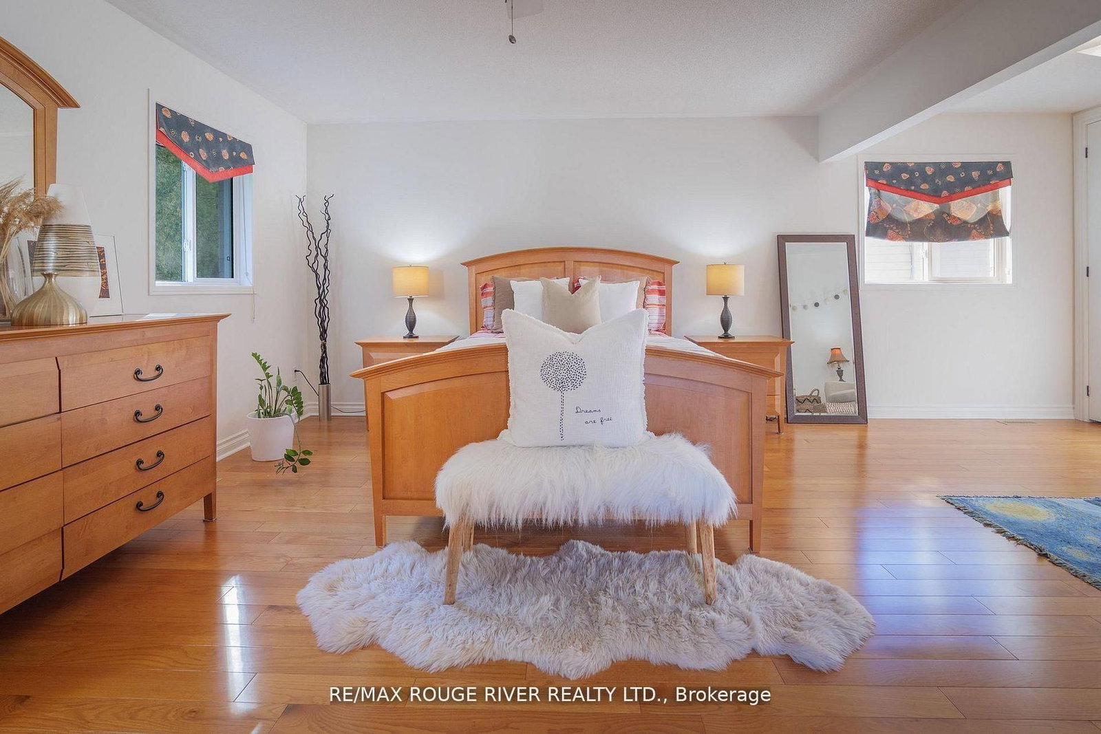 433 Woodsmere Crescent • Pickering, ON photo 16